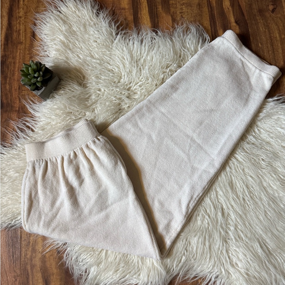 St John Santana Knit Jogger Pants Cream